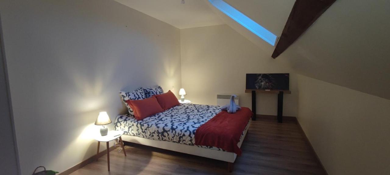 Au Pied Du Chateau 2 Apartment